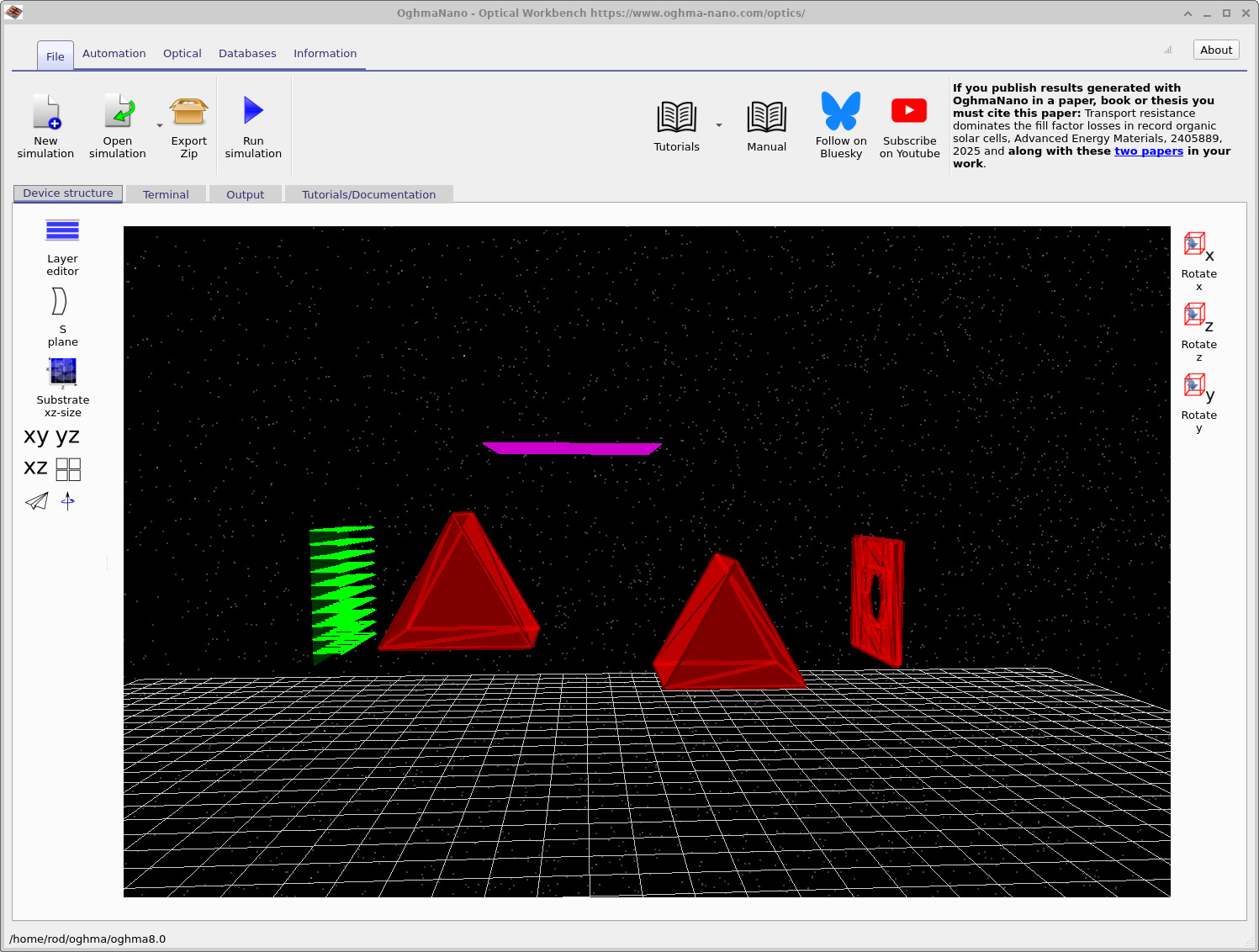 Optical Workbench simulation window showing prisms, a detector, a source and an aperture